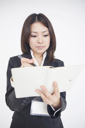 いろいろな対応を依頼可能な社労士